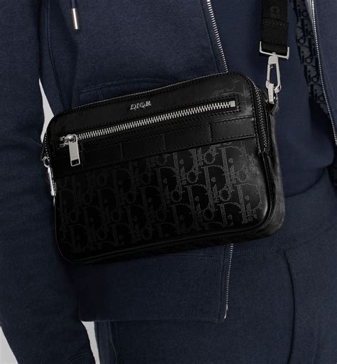 dior safari messenger bag price|Dior safari bags for men.